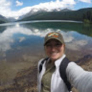 Meet your Posher, Alayna